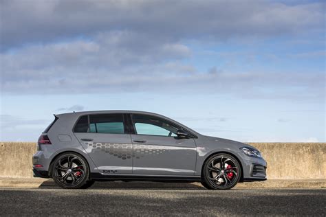 REVIEW 2020 Volkswagen Golf GTI TCR Torquecafe