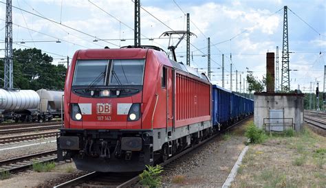 DB Cargo AG D Mit Ihrer 187 143 NVR Nummer 91 80 6187 143 3 D DB