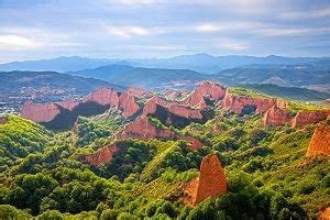 Kastylia I Le N Zwiedzanie Zabytki I Atrakcje Regionu