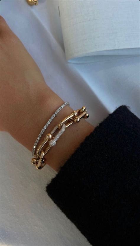 Pin by Алтынай Егизбай on Украшения | Stylish jewelry, Luxe jewelry ...