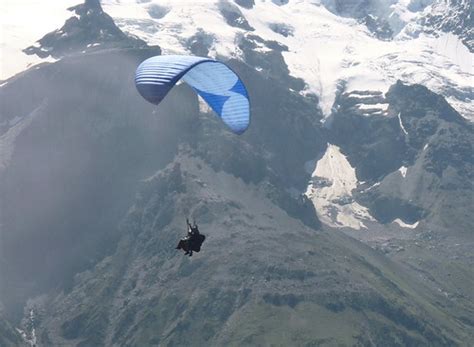 Paraglider Murren Karen Blakeman Flickr