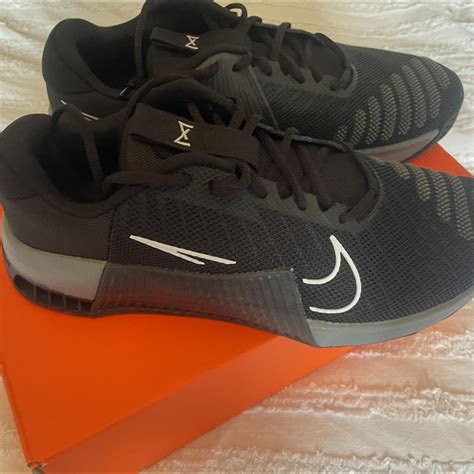 Men’s Nike metcon 9 size 10.5 brand new in black... - Depop