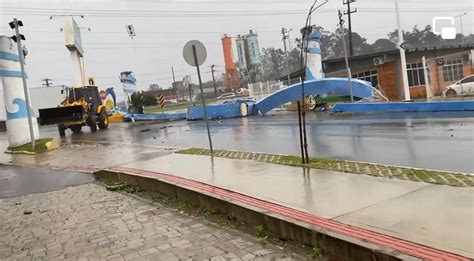 Balneário Piçarras decreta situação de emergência ciclone