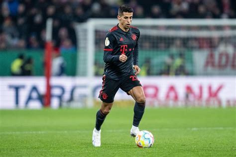 Bayern Munich Throw Permanent Joao Cancelo Transfer Into Doubt After Just One Game Irish