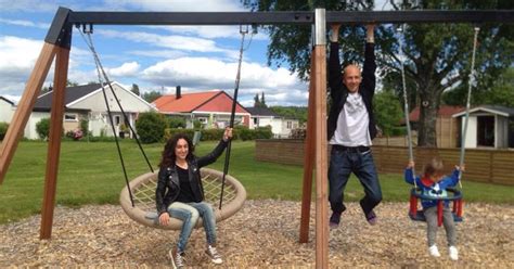 Two Pussy Riot Members Given Political Asylum By Sweden