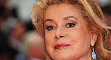 Babes Sexy XxX Catherine Deneuve Hot Wallpaper Picture Photos