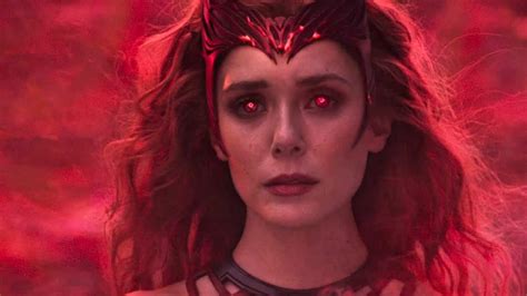 A Feiticeira Escarlate - Veja a Feiticeira Escarlate em nova imagem oficial de 'Doutor Estranho 2'