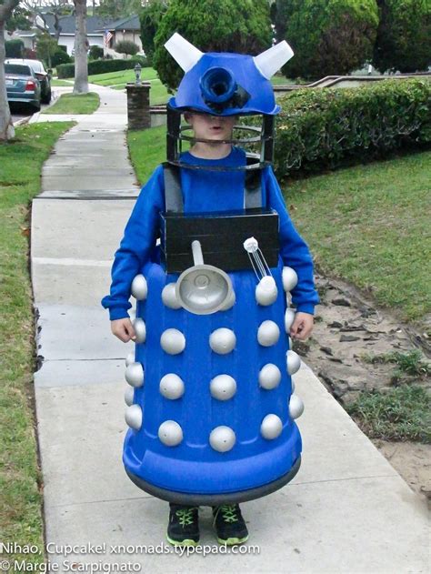 Dalek Costume Diy Dalek Costume Diy Costumes Clever Halloween Costumes