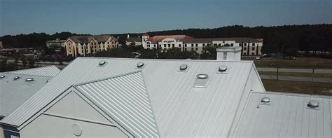 Commercial Roofing Types: The Advantages of Metal Roofing For Steel ...