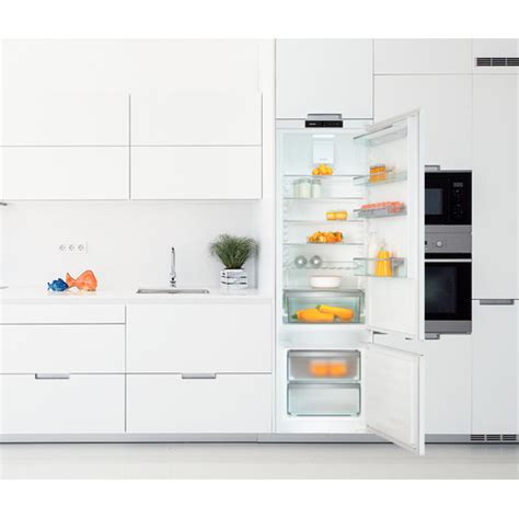 Miele KFN 7714 F Koelkasten Coolblue