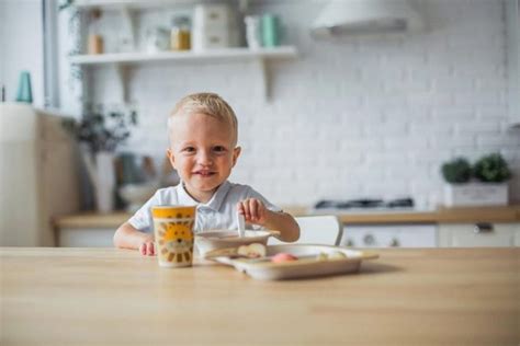 Бамбуковая посуда для детей: описание детских наборов посуды. Как ...