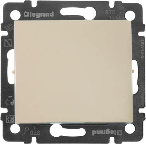 Legrand Valena Выключатель одноклавишный / Цвет: Слоновая кость ...