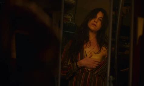 Nude video celebs Charlotte Gainsbourg nude Noée Abita nude The Passengers of the Night