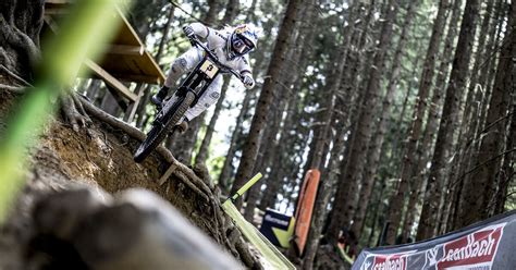 Mountainbike Vali Höll gewann Downhill Weltcup in Val di Sole SALZBURG24