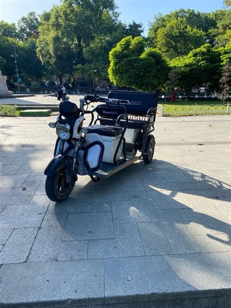 Tekerlekli Elektrikli Motor Motosiklet