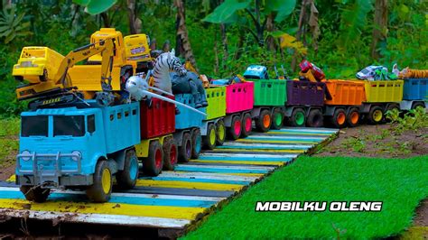 Mobil Truk Tronton Panjang Penuh Mobil Mobilan Excavator Bus Tayo