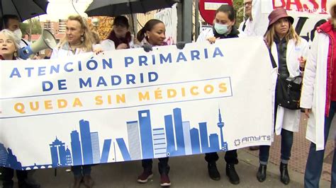 Comienza la huelga de pediatras y médicos de Familia en Madrid Vídeo