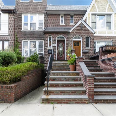 5 Best Places to Rent a Home in NYC in 2023 | Extra Space Storage