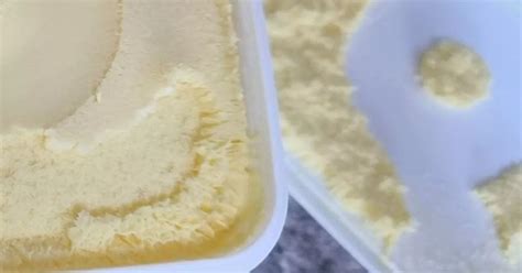 Cheeky Aldi Customer Spots Boob Marks In Ice Cream During Heatwave Daily Star