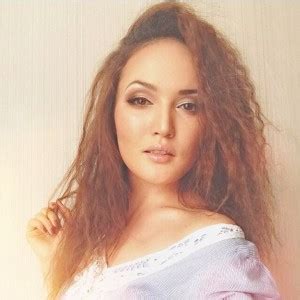 The Most Famous Kazakhstani Singers In 2020 | Popnable