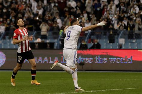 El Gesto De Karim Benzema Con Uno De Los Objetivos Principales Del Real