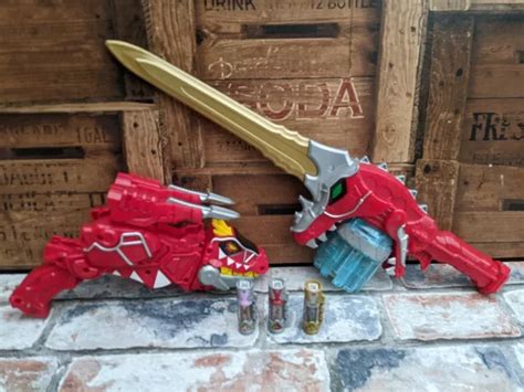 POWER RANGERS DINO Charge Super Drive Sabre And T Rex Red Morpher