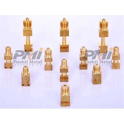 Industrial Brass Pressure Gauge Parts Application Water Engineering