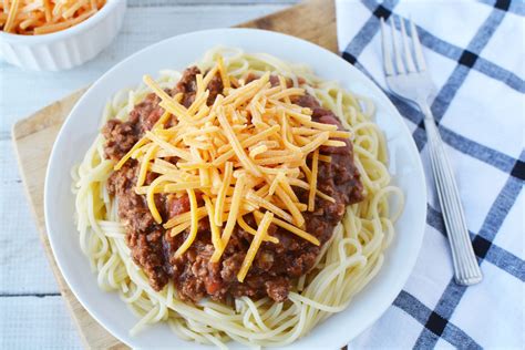 Easy 5 Way Cincinnati Chili Recipe (Just Like Skyline)