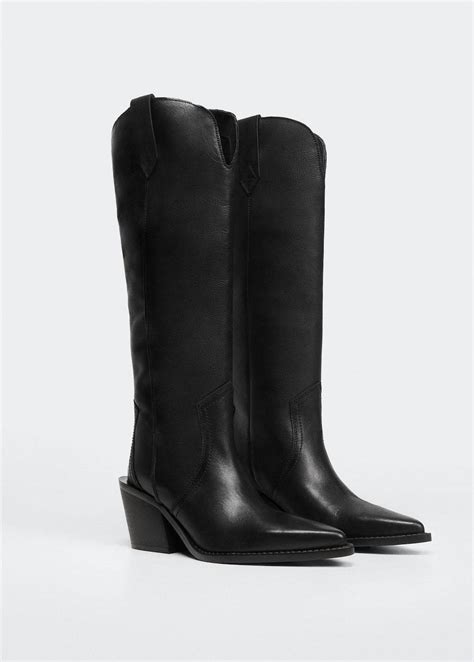 Botas altas piel cowboy de Mango 89 99 euros Qué comprar en Zara