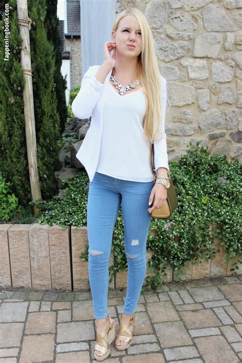 Kristina Derichs Nude OnlyFans Leaks Fappening FappeningBook