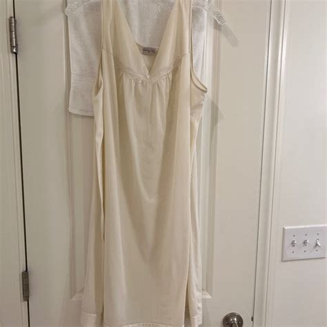 Vanity Fair Intimates Sleepwear Vintage Vanity Fair Lingerie Full Slip Dress Night Gown