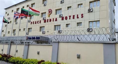 Airport Hotel Abuja: Hotels at Nnamdi Azikiwe International Airport ...