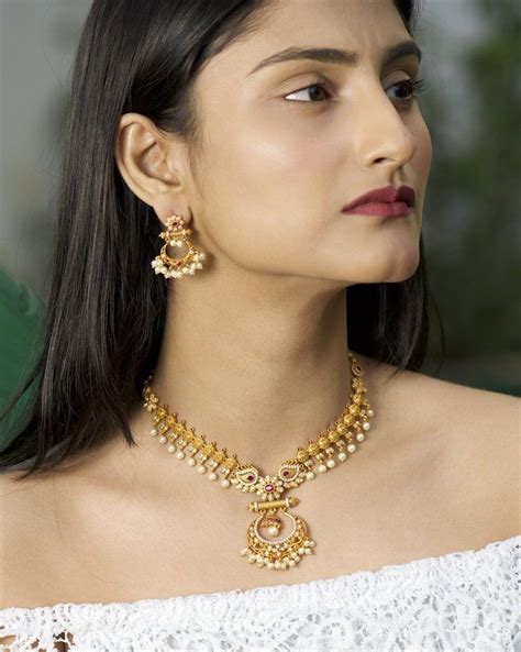 Tarinika Anu Antique Gold Plated Short Necklace Chandbali Earring