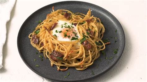 Best Egg In Carbonara Recipe - How To Make Egg In Carbonara