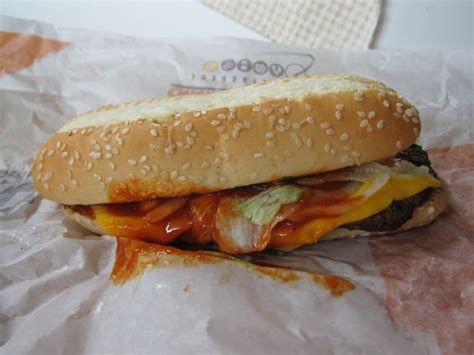 Review Burger King Extra Long Sriracha Cheeseburger