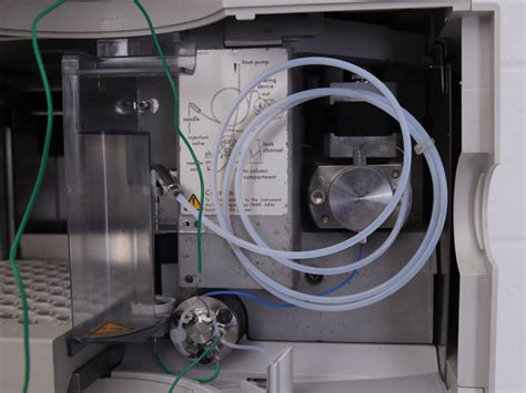 Agilent Series Hplc System Degasser Quat Pump Als Colcom Uv