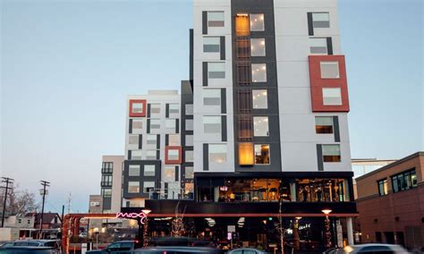 Moxy Hotel, Boutique Hotel in Cherry Creek | Denver, CO