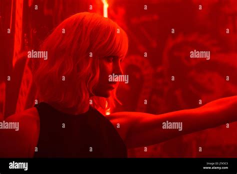 Charlize Theron Atomic Blonde Hi Res Stock Photography And Images Alamy