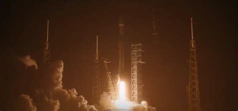 SpaceX back on track with Cape Canaveral launch after Sunday abort ...