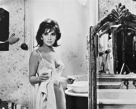 Nude Gina Lollobrigida Photo