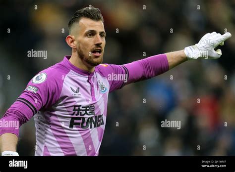 Martin Dubravka Newcastle United Fc Stock Photo Alamy