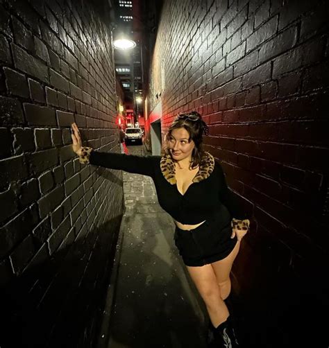 Bel Larcombe Slice Of Salami Bel Larcombe Nude Leaks OnlyFans Fapellino