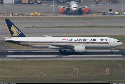 V Sqn Singapore Airlines Boeing Er Photo By Franky Chow Id