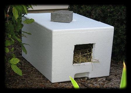 Outdoor Cat shelter | Feral cat shelter, Cat shelter, Feral cats