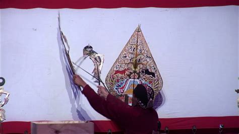 Ramayana Epic In Javanese Shadow Puppet Museum Sonobudoyo Youtube