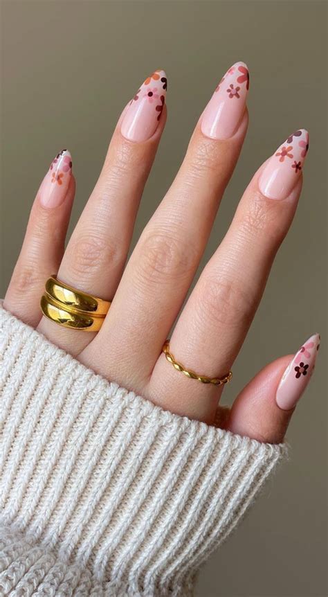 50 Gorgeous Fall Nails That Re Perfect For Thanksgiving Fall Coloured Flower Tip Nails