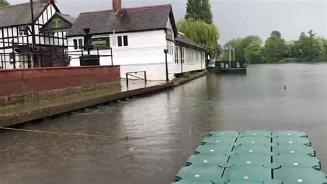 Raw Sewage Pumped Into River Dee At Chester Beauty Spot Cheshire Live