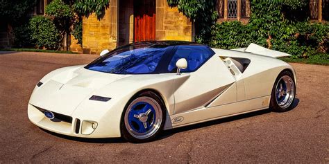 Design Review: Ford GT90 Concept (1995) - Photos