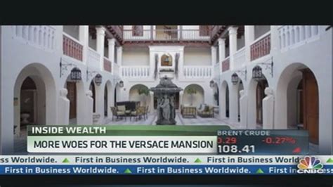 Versace mansion goes up for sale