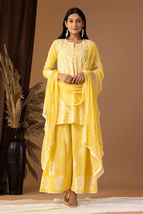 Buy Yellow Kurta Cotton Cambric Printed Floral Pattern Gharara Set For